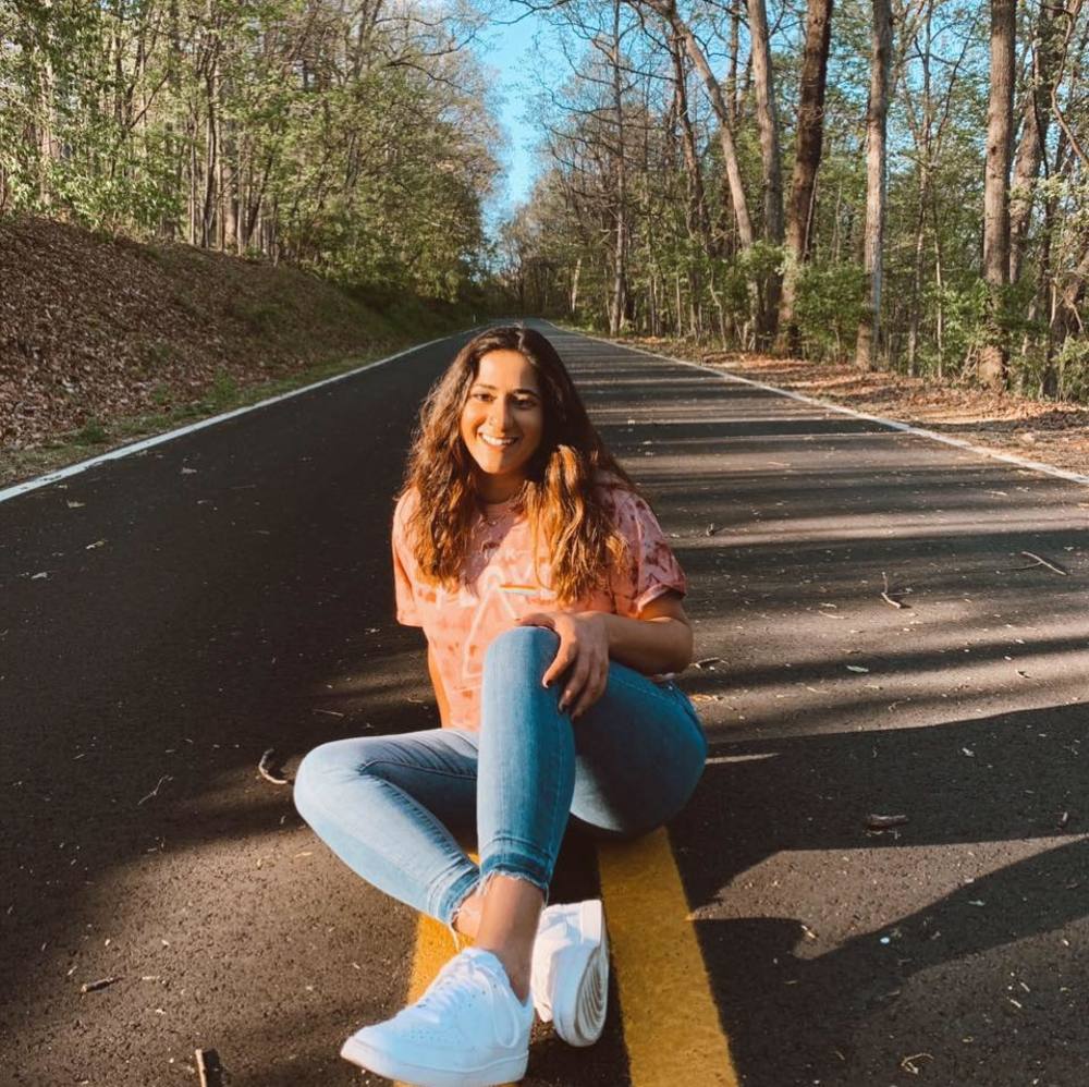 Meet your Posher, Rohma